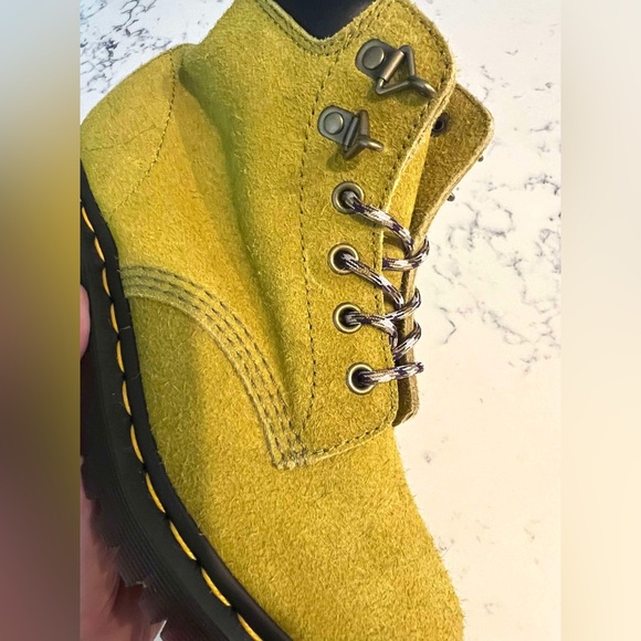 Dr.Martens Women’s 939 Ben Suede In Moss Green Padded Collar Lace Up Boots New - Picture 15 of 15